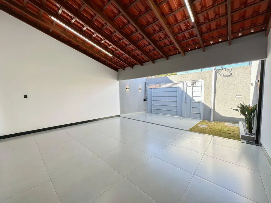 Casa com 3 quartos à venda, 211m2 em Anapolis - GO - imagem 3 Foto 3 de Casa com 3 quartos à venda, 211m2 em Anapolis - GO