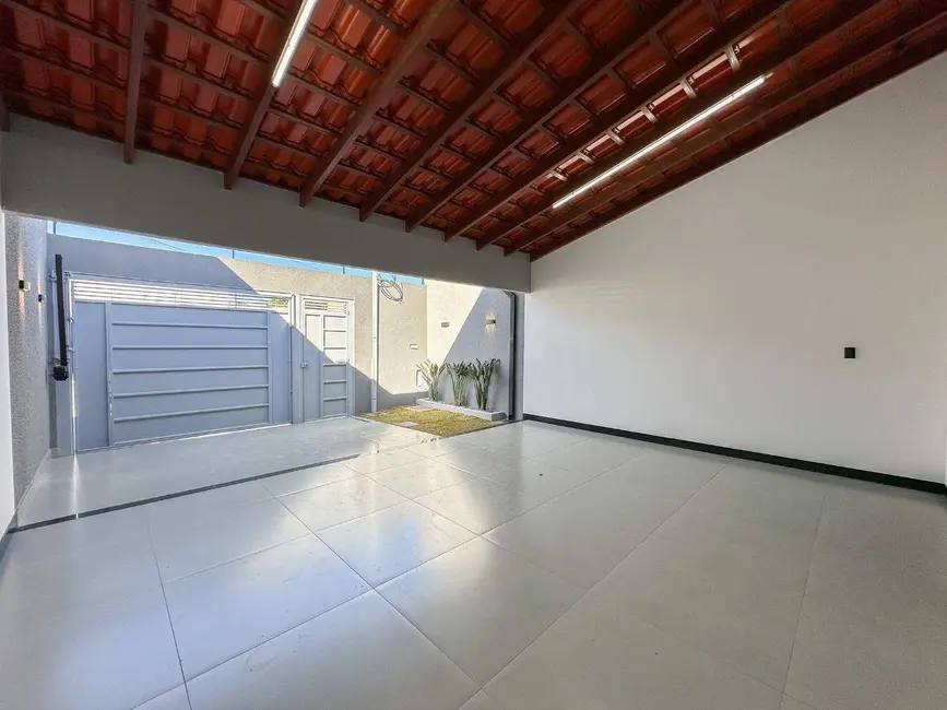 Casa com 3 quartos à venda, 211m2 em Anapolis - GO - imagem 4 Foto 4 de Casa com 3 quartos à venda, 211m2 em Anapolis - GO