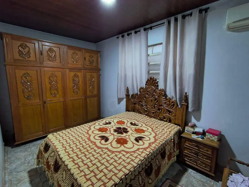 Foto 7 de Casa com 3 quartos à venda, 350m2 em Vila Fabril, Anapolis - GO