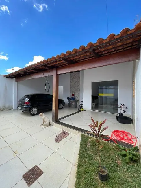 Foto 1 de Casa com 3 quartos à venda, 200m2 em Parque Brasília, Anapolis - GO