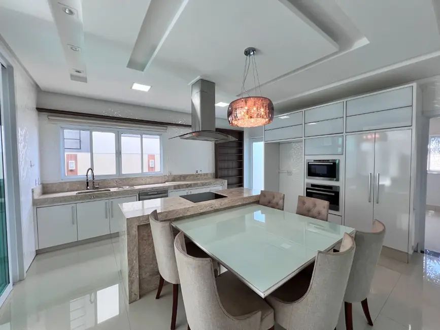 Foto 2 de Sobrado com 4 quartos à venda, 433m2 em Condomínio Residencial Belas Artes, Anapolis - GO