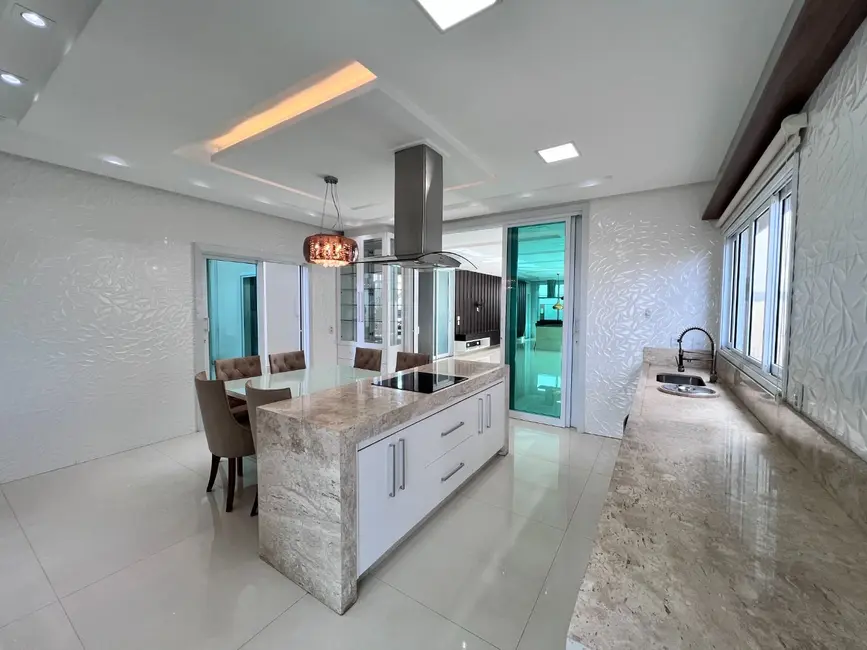 Foto 3 de Sobrado com 4 quartos à venda, 433m2 em Condomínio Residencial Belas Artes, Anapolis - GO