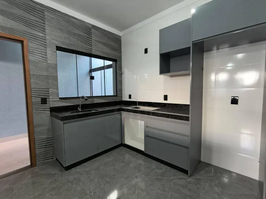 Foto 6 de Casa com 2 quartos à venda, 150m2 em Residencial Morumbi, Anapolis - GO