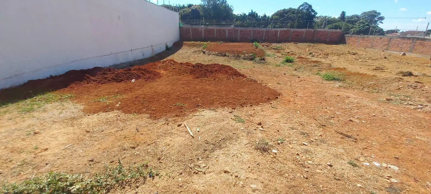 Foto 1 de Terreno / Lote à venda, 300m2 em Chácaras Colorado, Anapolis - GO