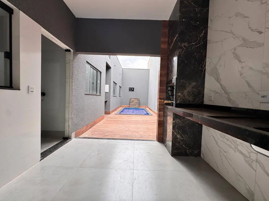 Foto 2 de Casa com 3 quartos à venda, 150m2 em Jardim Ibirapuera, Anapolis - GO