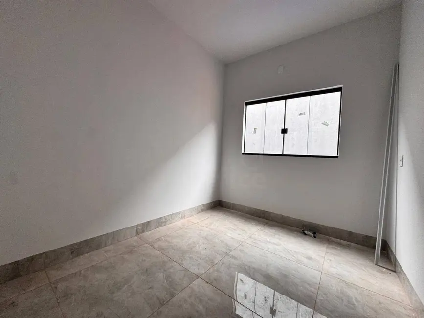 Foto 7 de Casa com 3 quartos à venda, 150m2 em Jardim Ibirapuera, Anapolis - GO