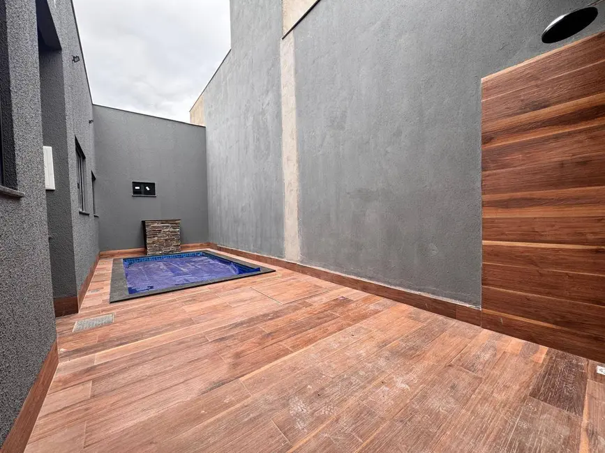 Foto 3 de Casa com 3 quartos à venda, 150m2 em Jardim Ibirapuera, Anapolis - GO