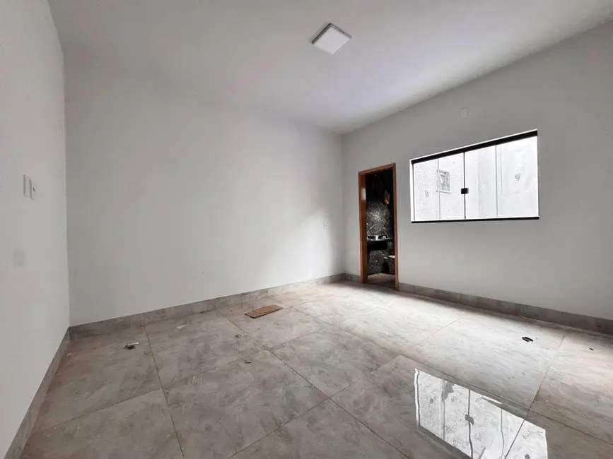 Foto 9 de Casa com 3 quartos à venda, 150m2 em Jardim Ibirapuera, Anapolis - GO