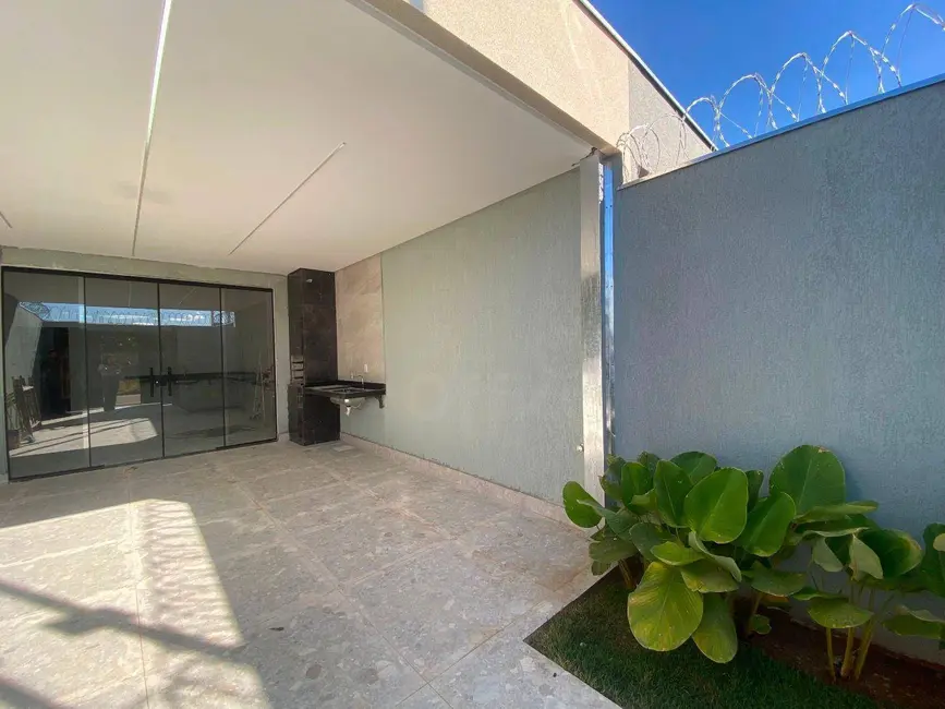 Casa com 3 quartos à venda, 150m2 em Anapolis - GO - imagem 2 Foto 2 de Casa com 3 quartos à venda, 150m2 em Anapolis - GO