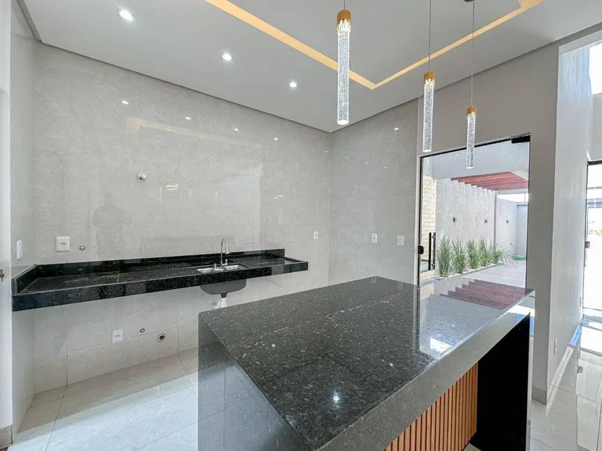 Foto 8 de Casa com 3 quartos à venda, 150m2 em Anapolis - GO