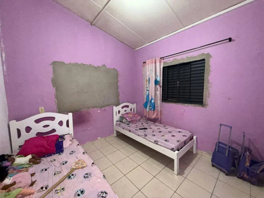 Foto 4 de Casa com 3 quartos à venda, 200m2 em Setor Industrial Munir Calixto, Anapolis - GO