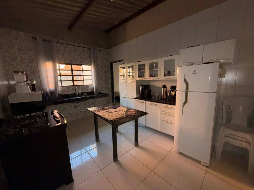 Foto 1 de Casa com 3 quartos à venda, 200m2 em Setor Industrial Munir Calixto, Anapolis - GO