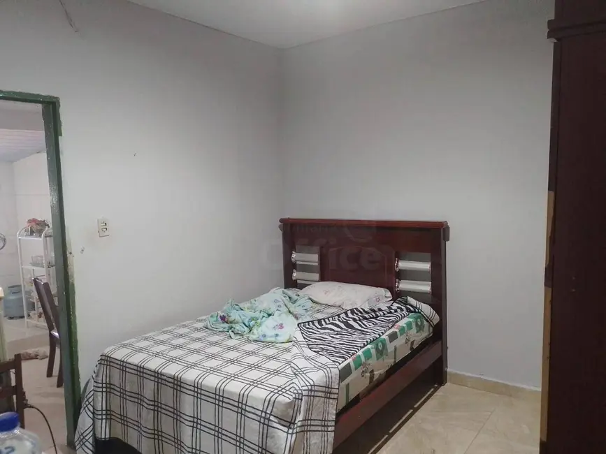 Casa com 2 quartos à venda, 300m2 em Vila Santa Isabel, Anapolis - GO - imagem 6 Foto 6 de Casa com 2 quartos à venda, 300m2 em Vila Santa Isabel, Anapolis - GO