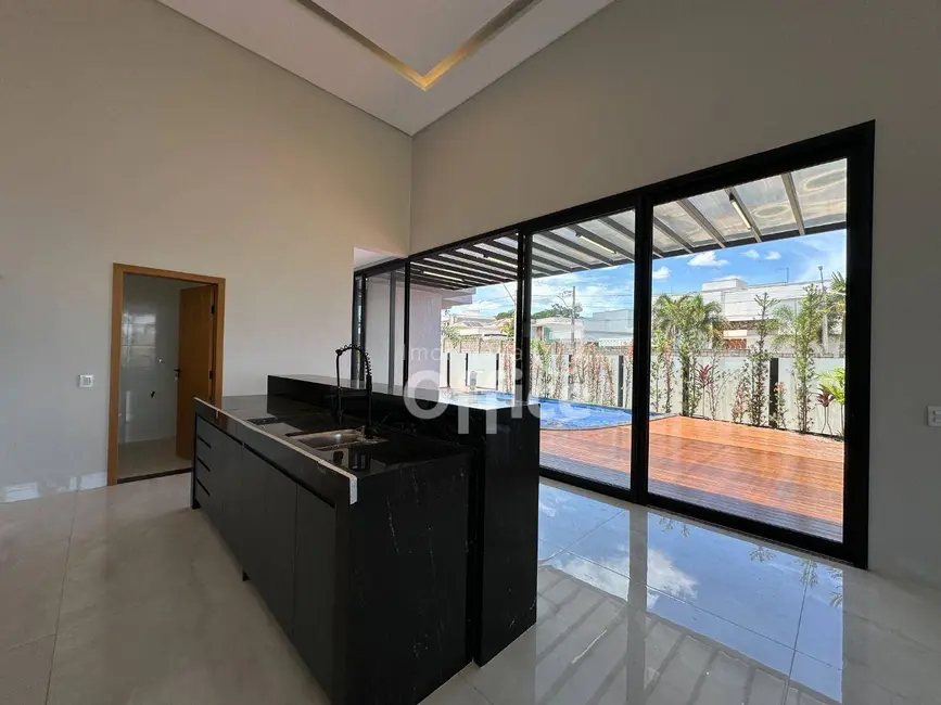 Foto 9 de Casa de Condomínio com 4 quartos à venda, 427m2 em Condomínio Residencial Grand Trianon, Anapolis - GO