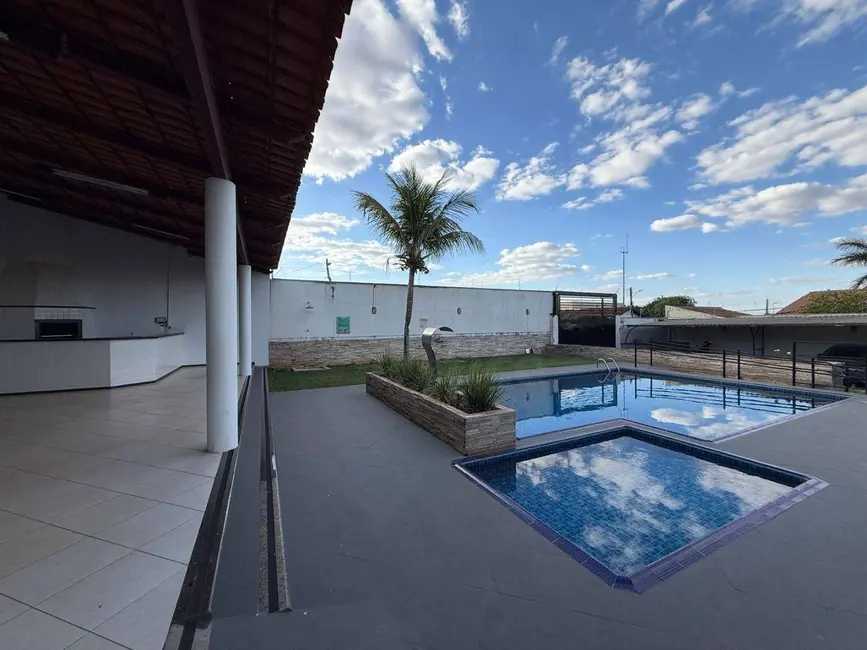 Foto 1 de Apartamento com 3 quartos à venda, 82m2 em Vila Jaiara, Anapolis - GO