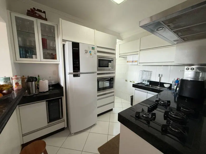 Foto 2 de Apartamento com 3 quartos à venda, 82m2 em Vila Jaiara, Anapolis - GO