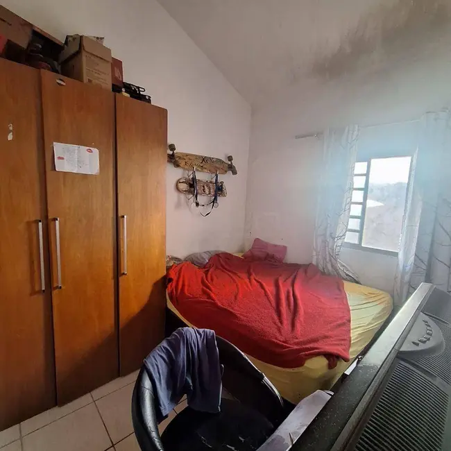 Casa com 3 quartos à venda, 200m2 em Residencial Ipanema, Anapolis - GO - imagem 6 Foto 6 de Casa com 3 quartos à venda, 200m2 em Residencial Ipanema, Anapolis - GO