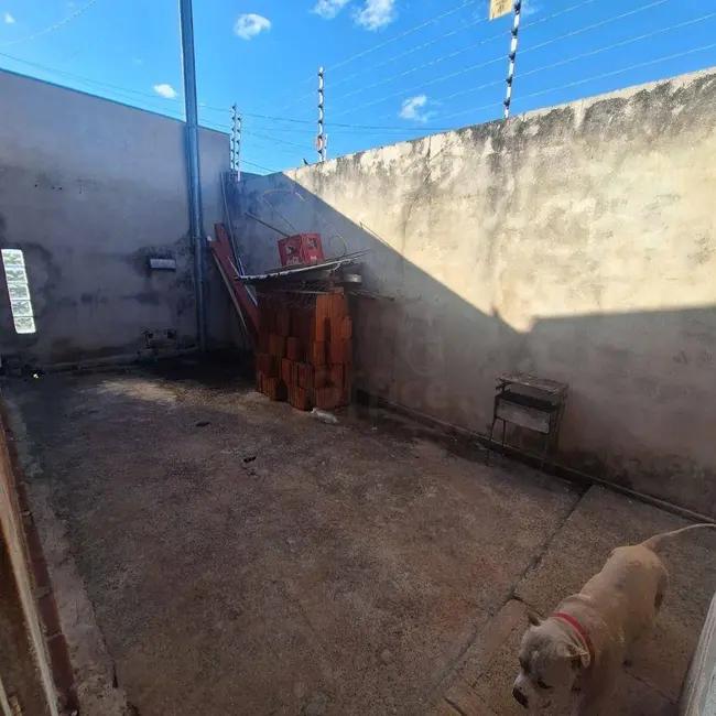 Casa com 3 quartos à venda, 200m2 em Residencial Ipanema, Anapolis - GO - imagem 4 Foto 4 de Casa com 3 quartos à venda, 200m2 em Residencial Ipanema, Anapolis - GO