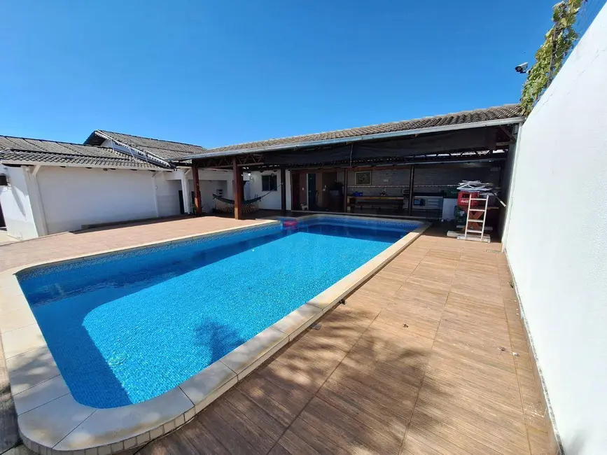 Foto 8 de Casa com 3 quartos à venda, 527m2 em Parque Brasília 2ª Etapa, Anapolis - GO