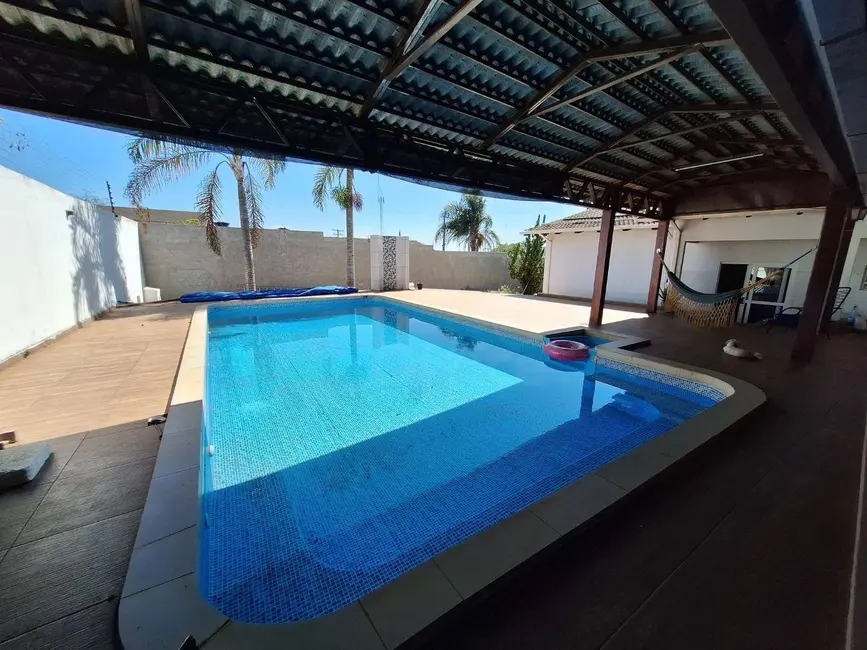 Foto 4 de Casa com 3 quartos à venda, 527m2 em Parque Brasília 2ª Etapa, Anapolis - GO