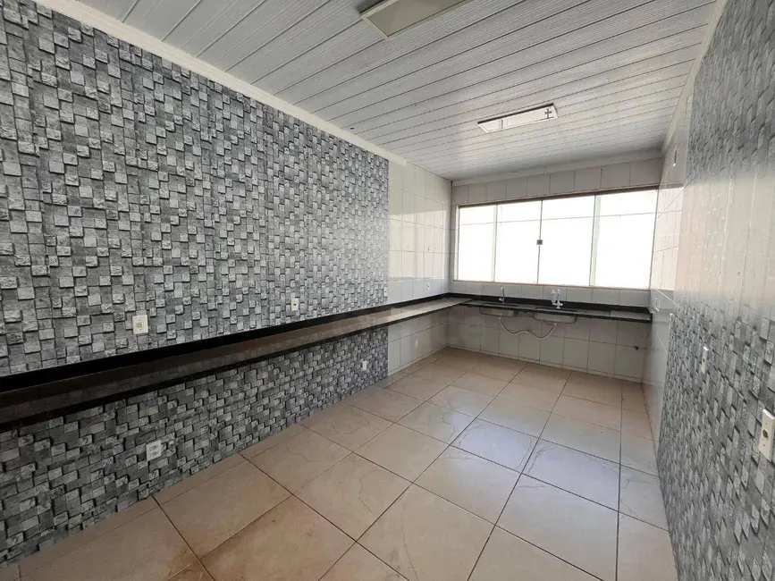 Loja para alugar, 300m2 em Jundiaí, Anapolis - GO - imagem 7 Foto 7 de Loja para alugar, 300m2 em Jundiaí, Anapolis - GO