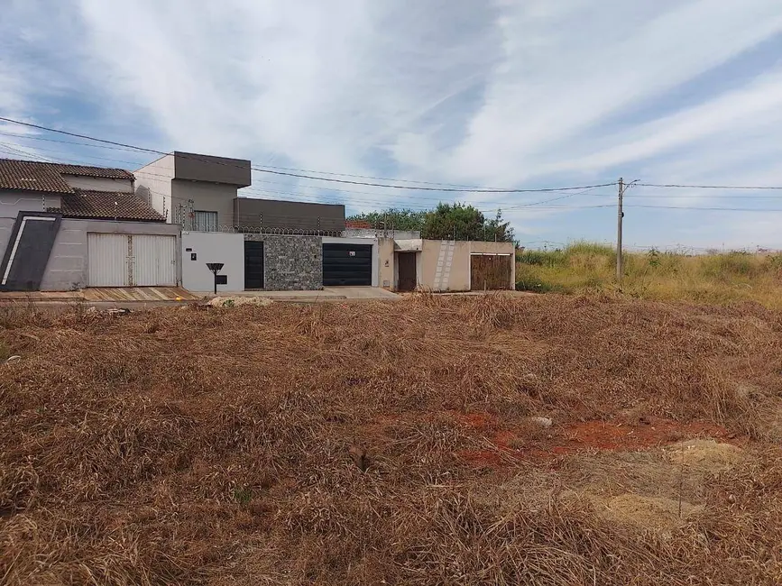Foto 2 de Terreno / Lote à venda, 280m2 em Jardim Itália, Anapolis - GO