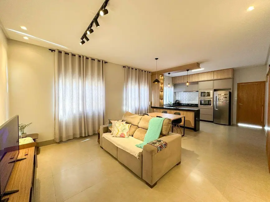 Foto 4 de Casa com 3 quartos à venda, 420m2 em Anápolis City, Anapolis - GO