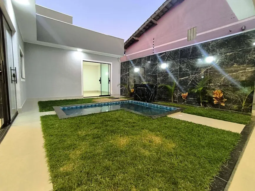 Casa com 3 quartos à venda, 200m2 em Anapolis - GO - imagem 9 Foto 9 de Casa com 3 quartos à venda, 200m2 em Anapolis - GO