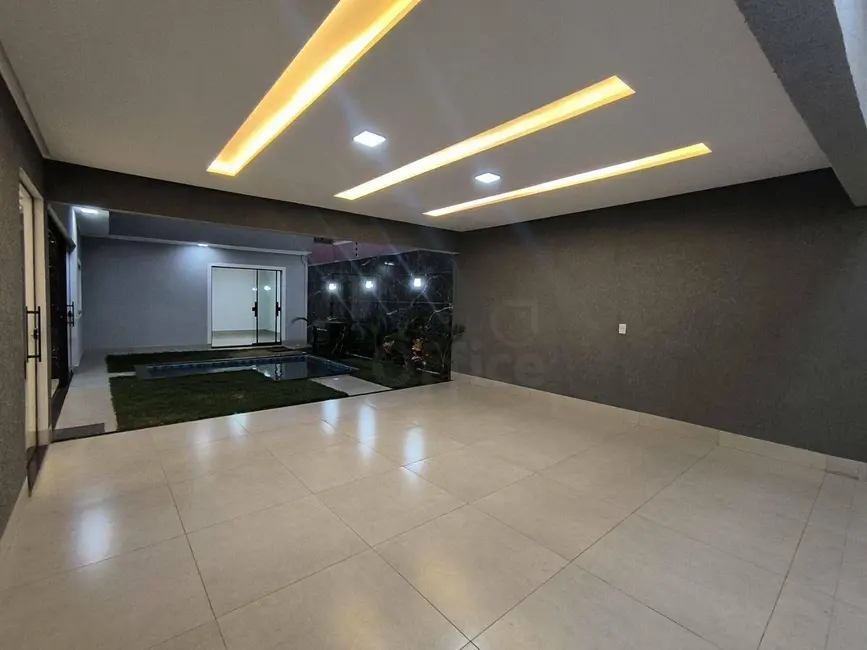 Casa com 3 quartos à venda, 200m2 em Anapolis - GO - imagem 3 Foto 3 de Casa com 3 quartos à venda, 200m2 em Anapolis - GO