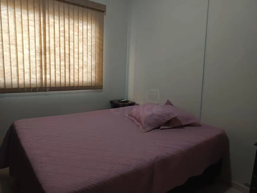 Casa com 3 quartos à venda, 300m2 em Residencial Geovanni Braga, Anapolis - GO - imagem 8 Foto 8 de Casa com 3 quartos à venda, 300m2 em Residencial Geovanni Braga, Anapolis - GO