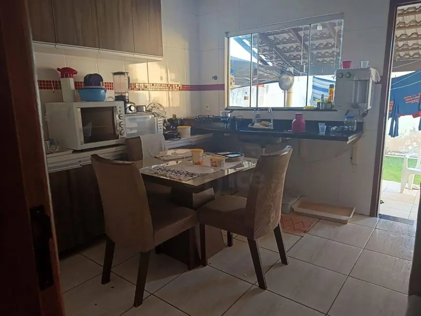 Casa com 3 quartos à venda, 300m2 em Residencial Geovanni Braga, Anapolis - GO - imagem 4 Foto 4 de Casa com 3 quartos à venda, 300m2 em Residencial Geovanni Braga, Anapolis - GO