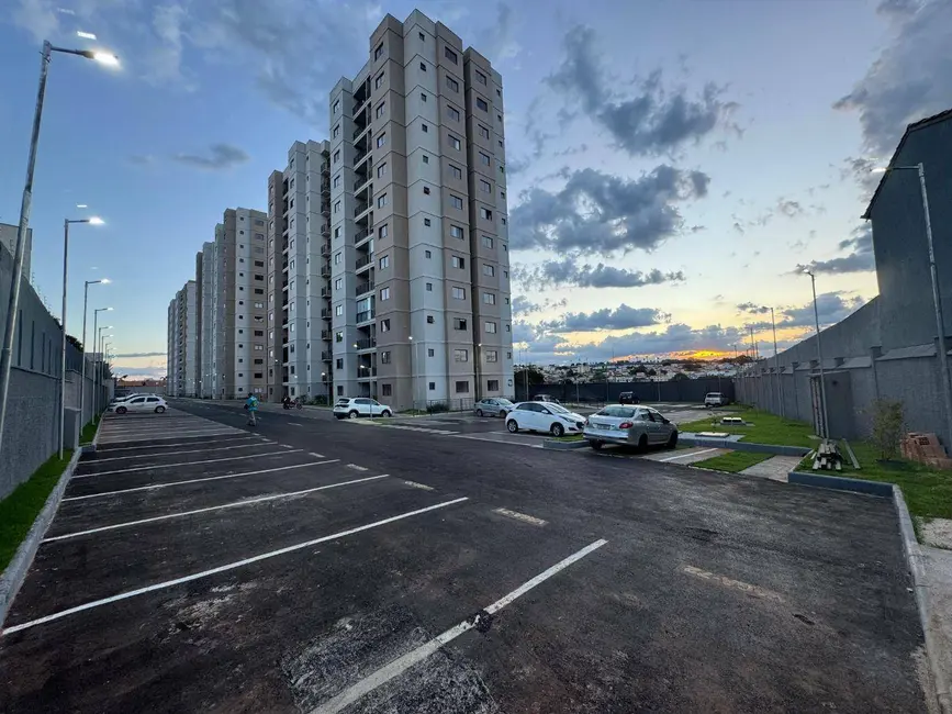 Foto 2 de Apartamento com 2 quartos para alugar, 48m2 em Conjunto Eldorado, Anapolis - GO