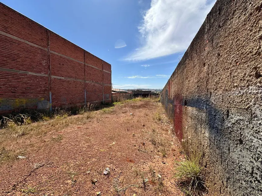 Foto 2 de Terreno / Lote à venda, 400m2 em Loteamento Residencial Verona, Anapolis - GO