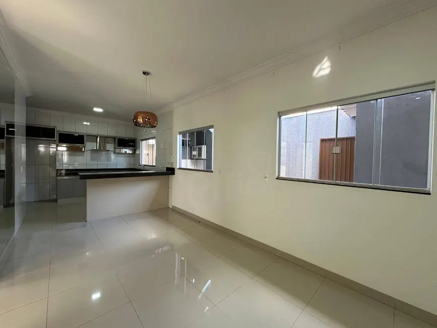 Casa com 3 quartos à venda, 200m2 em Setor Lago dos Buritis, Anapolis - GO - imagem 7 Foto 7 de Casa com 3 quartos à venda, 200m2 em Setor Lago dos Buritis, Anapolis - GO