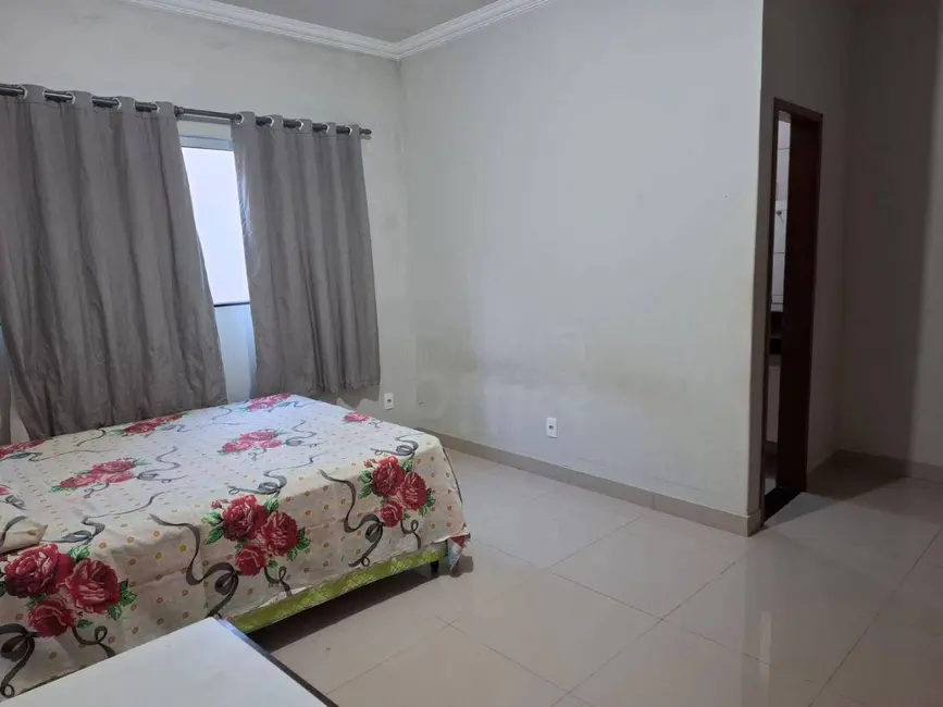 Foto 7 de Casa com 3 quartos à venda, 300m2 em Parque dos Pirineus, Anapolis - GO