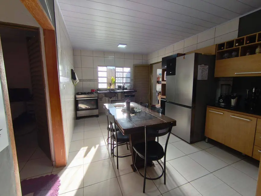 Foto 8 de Casa com 3 quartos à venda, 360m2 em Itamaraty, Anapolis - GO