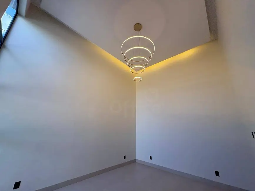 Casa com 3 quartos à venda, 396m2 em Anápolis City, Anapolis - GO - imagem 5 Foto 5 de Casa com 3 quartos à venda, 396m2 em Anápolis City, Anapolis - GO