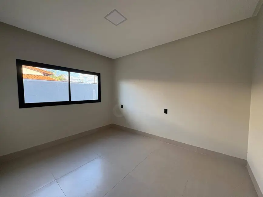 Casa com 3 quartos à venda, 396m2 em Anápolis City, Anapolis - GO - imagem 4 Foto 4 de Casa com 3 quartos à venda, 396m2 em Anápolis City, Anapolis - GO