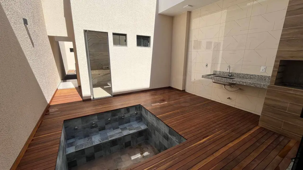 Casa com 3 quartos à venda, 180m2 em Setor Sul Jamil Miguel, Anapolis - GO - imagem 6 Foto 6 de Casa com 3 quartos à venda, 180m2 em Setor Sul Jamil Miguel, Anapolis - GO