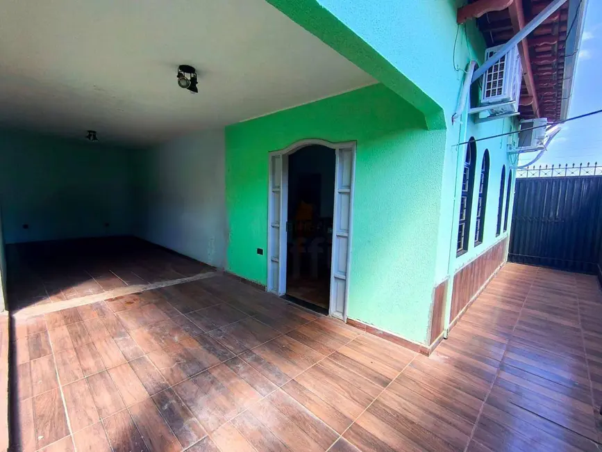 Foto 4 de Casa com 2 quartos à venda, 280m2 em Vila São Jorge, Anapolis - GO