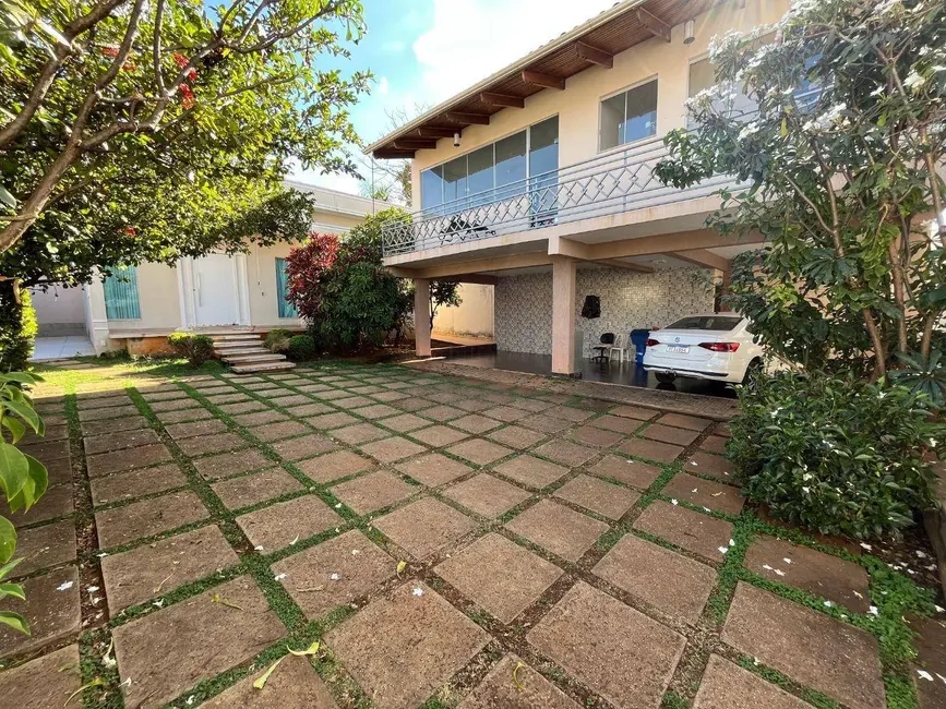 Casa com 5 quartos à venda, 700m2 em Vila Góis, Anapolis - GO - imagem 1 Foto 1 de Casa com 5 quartos à venda, 700m2 em Vila Góis, Anapolis - GO