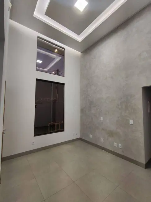 Casa com 3 quartos à venda, 150m2 em Recanto do Sol, Anapolis - GO - imagem 2 Foto 2 de Casa com 3 quartos à venda, 150m2 em Recanto do Sol, Anapolis - GO