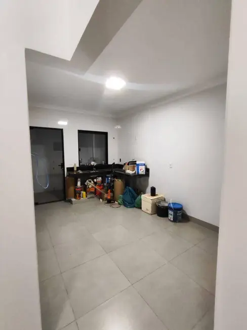 Casa com 3 quartos à venda, 150m2 em Recanto do Sol, Anapolis - GO - imagem 3 Foto 3 de Casa com 3 quartos à venda, 150m2 em Recanto do Sol, Anapolis - GO