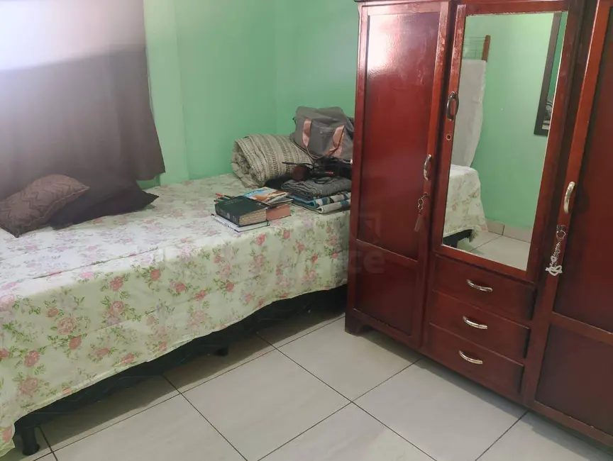 Foto 6 de Casa com 4 quartos à venda, 300m2 em Vila Esperança, Anapolis - GO