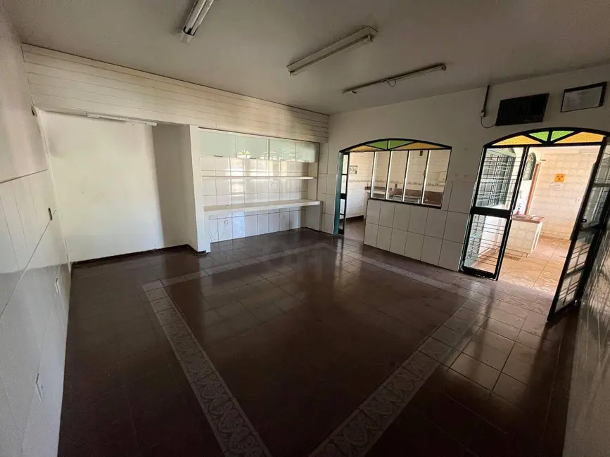 Sobrado à venda, 350m2 em Setor Central, Anapolis - GO - imagem 8 Foto 8 de Sobrado à venda, 350m2 em Setor Central, Anapolis - GO