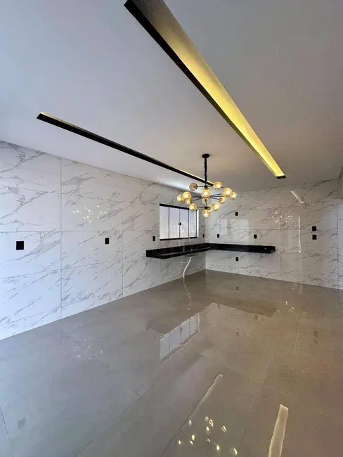 Casa com 3 quartos à venda, 300m2 em Setor Lago dos Buritis, Anapolis - GO - imagem 5 Foto 5 de Casa com 3 quartos à venda, 300m2 em Setor Lago dos Buritis, Anapolis - GO