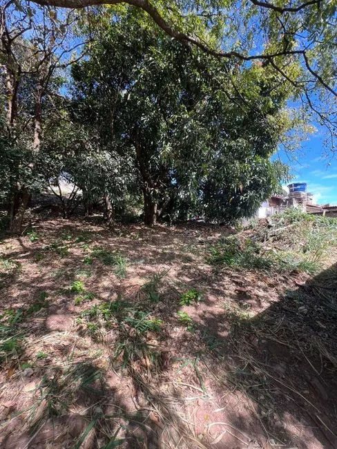 Foto 2 de Terreno / Lote à venda, 1000m2 em Jardim Bela Vista, Anapolis - GO