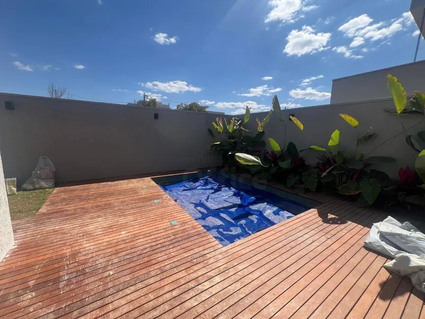 Sobrado com 4 quartos à venda, 380m2 em Condomínio Terras Alpha Anápolis, Anapolis - GO - imagem 4 Foto 4 de Sobrado com 4 quartos à venda, 380m2 em Condomínio Terras Alpha Anápolis, Anapolis - GO