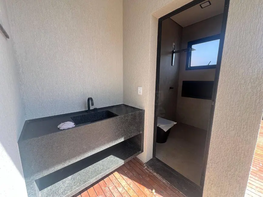 Sobrado com 4 quartos à venda, 380m2 em Condomínio Terras Alpha Anápolis, Anapolis - GO - imagem 8 Foto 8 de Sobrado com 4 quartos à venda, 380m2 em Condomínio Terras Alpha Anápolis, Anapolis - GO