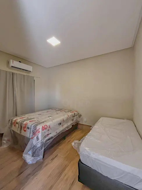 Foto 9 de Sítio / Rancho com 6 quartos à venda, 800m2 em Abadiania - GO